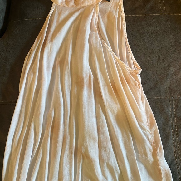 Halter Tank Top - Picture 3 of 4